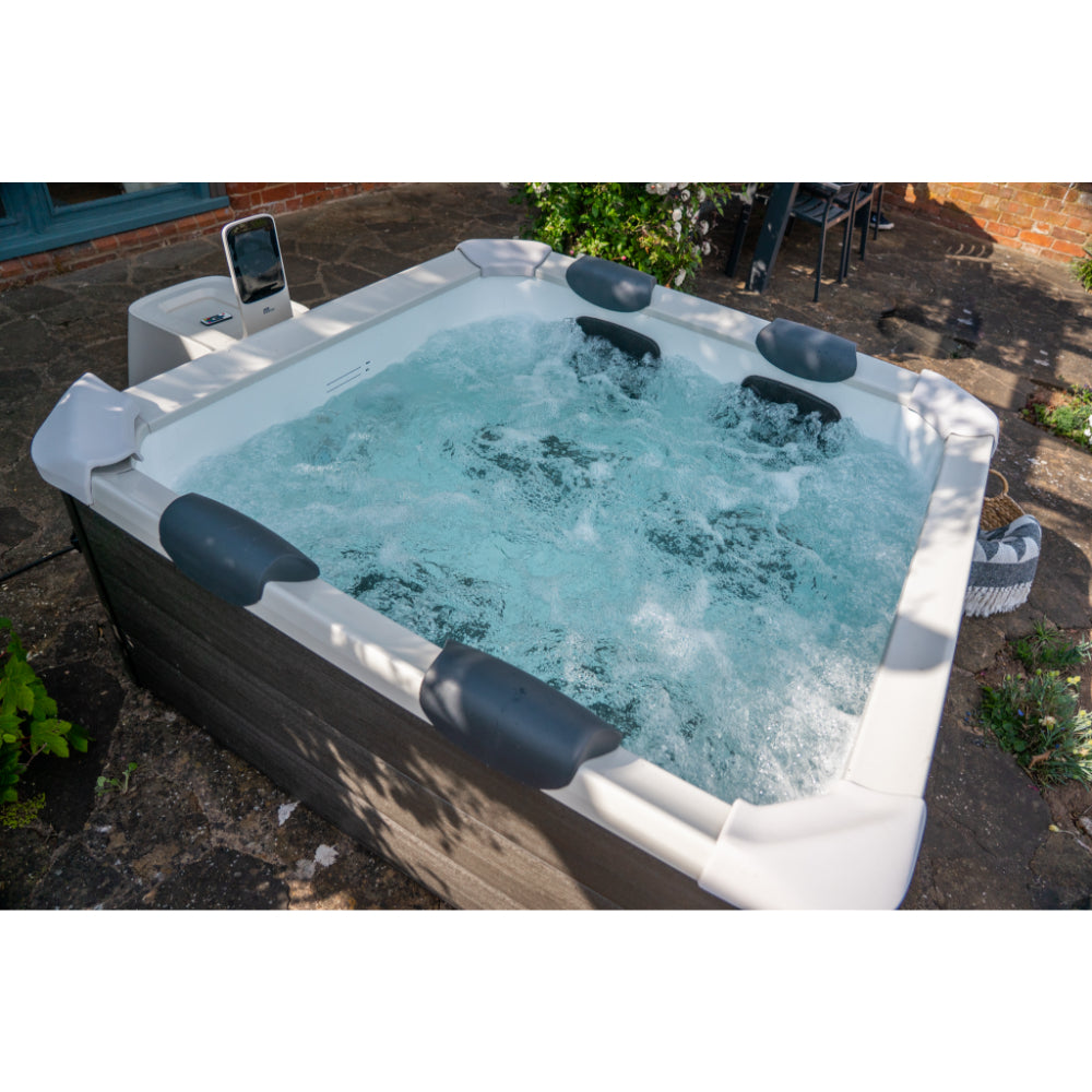 MSpa Frame OSLO 6-Person Jet Spa Hot Tub