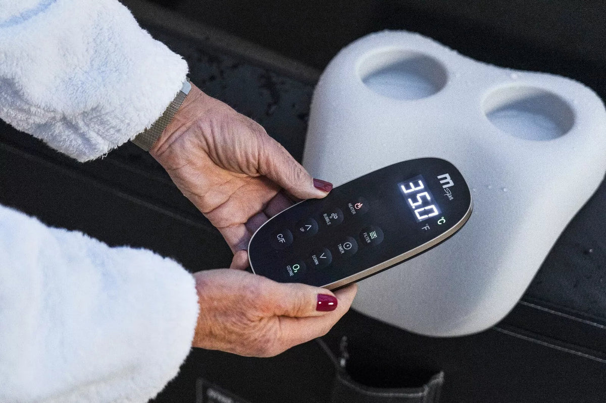 MSpa Premium PORTLAND 6-Person Hot Tub Spa