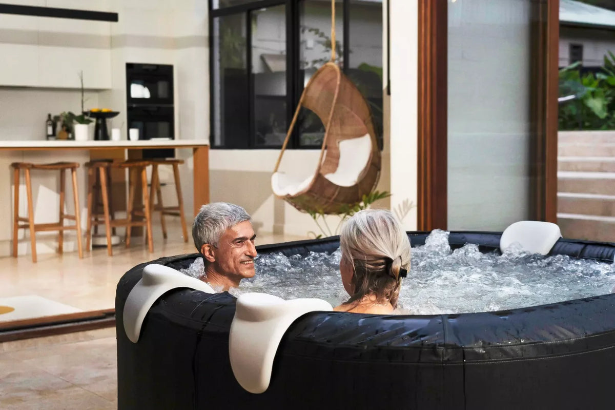 MSpa Premium PORTLAND 6-Person Hot Tub Spa