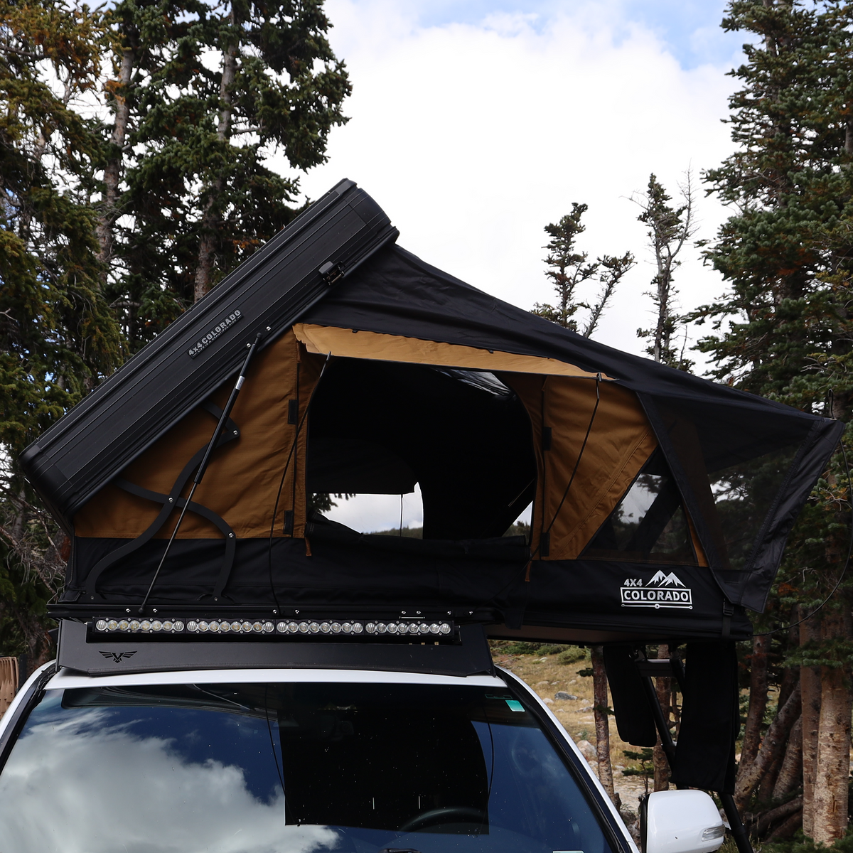 4x4 Colorado 4-Person Alto Elite Hardshell Roof Top Tent